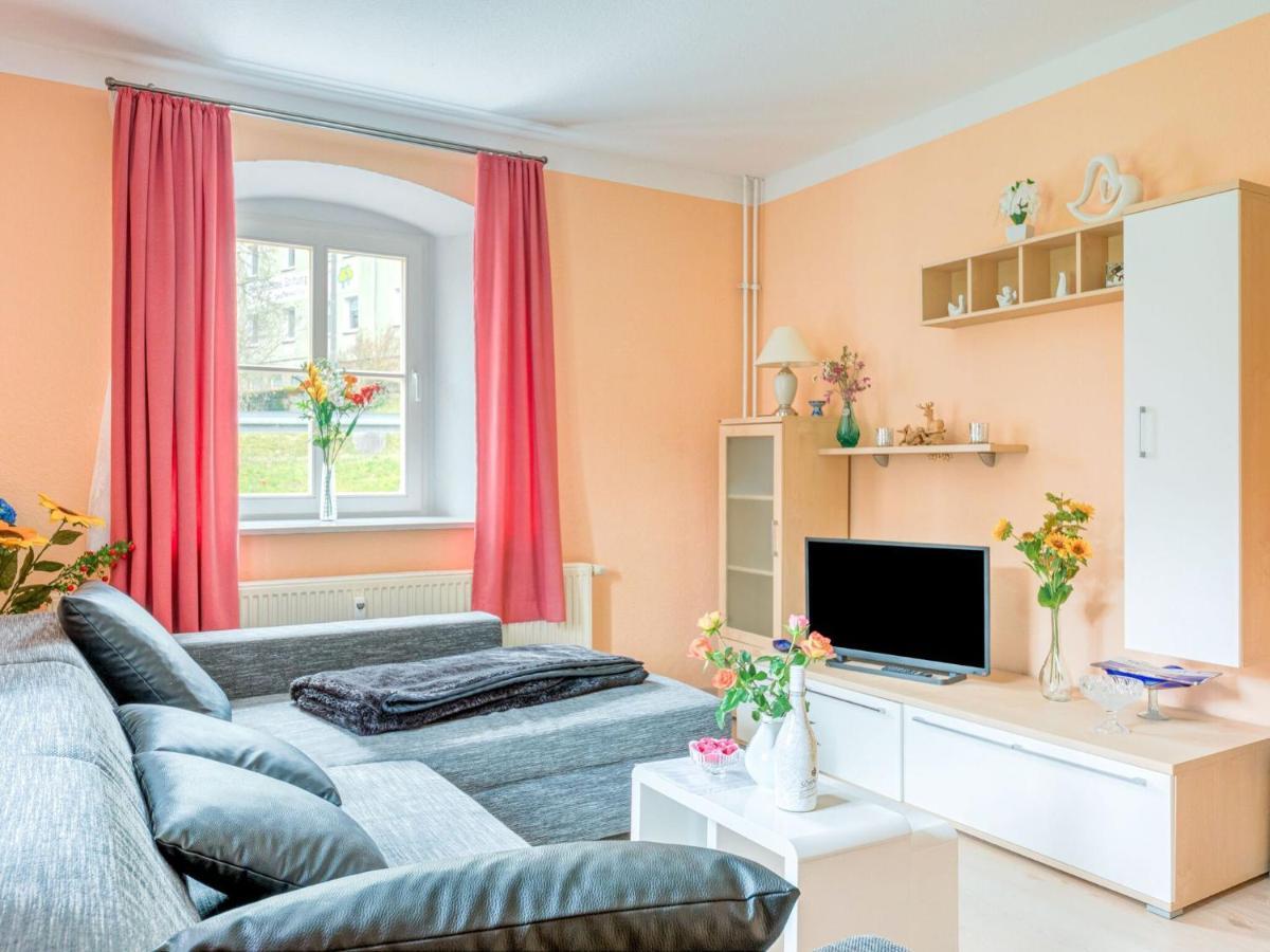 Apartment In Rauschenbach Saxony Near Forest ノイハウゼン 部屋 写真