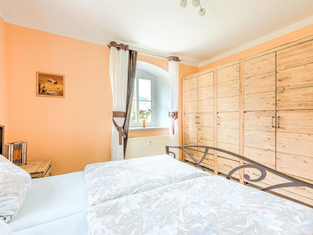 Apartment In Rauschenbach Saxony Near Forest ノイハウゼン 部屋 写真